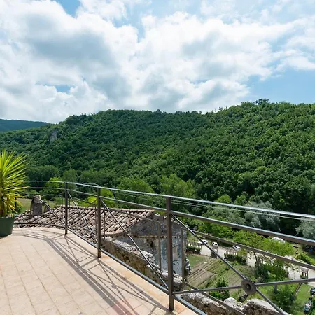 La Terrazza Sul Lete Apartment *